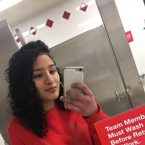 Meet your Posher, Anabella